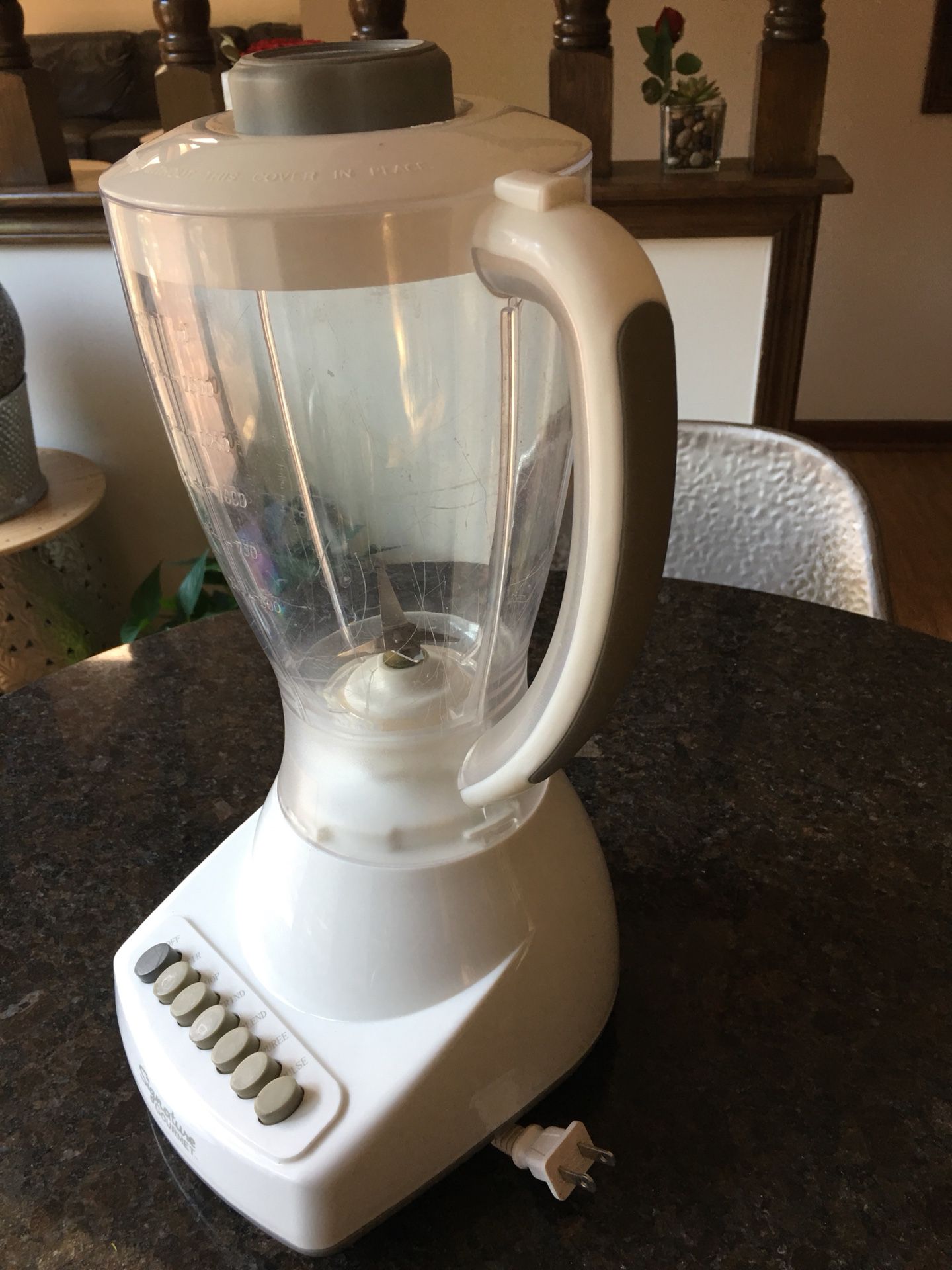 Handy Gourmet - RevMix For smoothies and shakes on the go for Sale in  Urbandale, IA - OfferUp