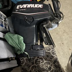 Evinrude 50HP Etec Out Board Boat Motor 