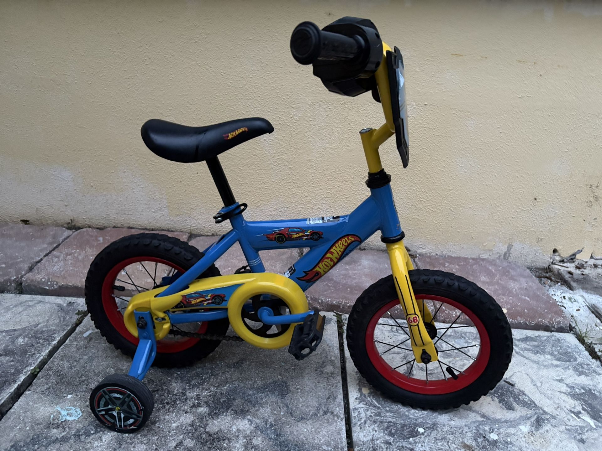 Hot Wheels Kids Bike for Sale!