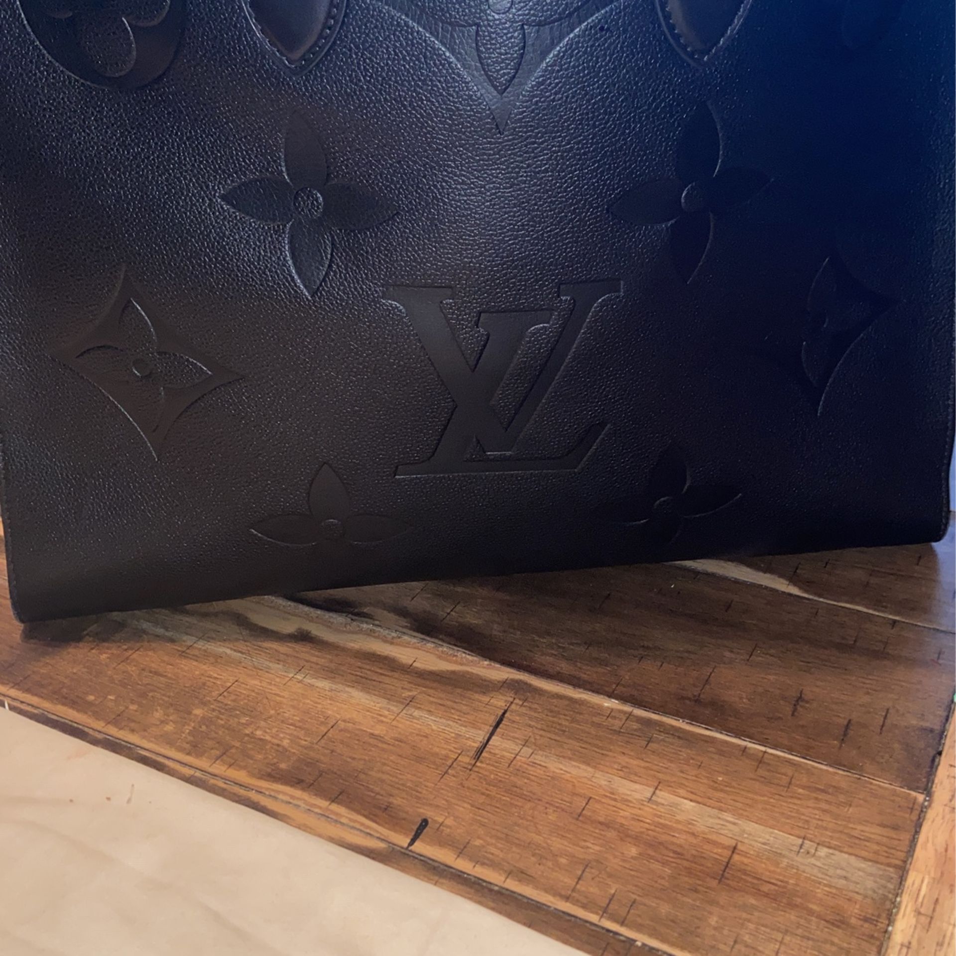 Louis Vuitton Purse