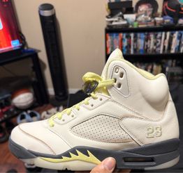 🚨 RARE JORDANS 👟 (SHOES) GREAT CONDITION
