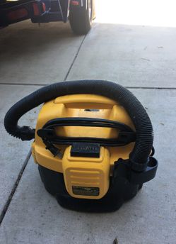 18 V Dewalt vacuum