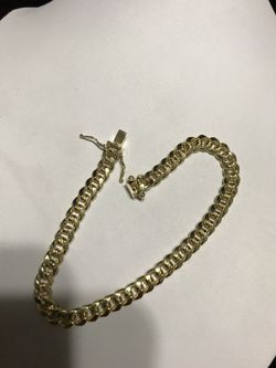 Manilla de oro de 10 k