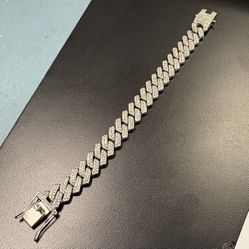 Iced Out Cuban Link Bracelet 