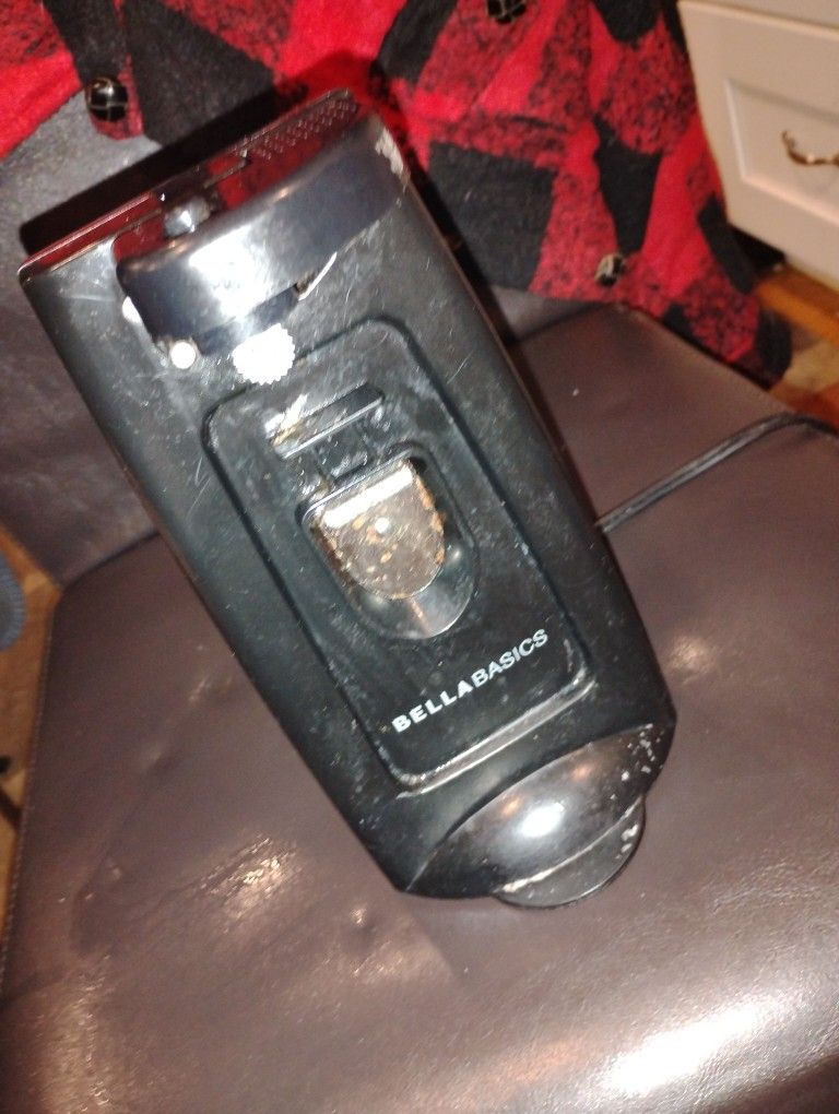 Electric Can Opener