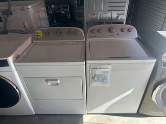 Whirlpool washer and gas dryer