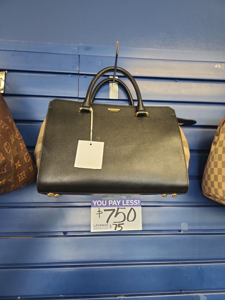 Burberry Purse