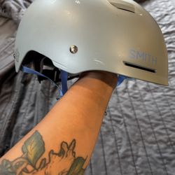 smith snowboard helmet 