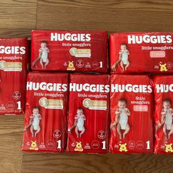 Huggies Little Snugglers Size 1 Diapers 7 Bags Total To 224 pieces
