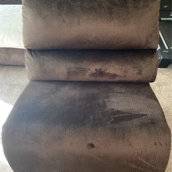 Free Like New Chair