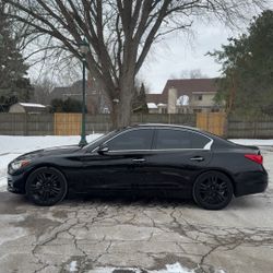 2015 Infiniti Q50