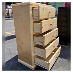 5 Drawer Dresser