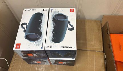 JBL Charge6