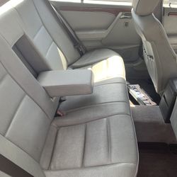 Mercedes Benz Seats And Door Panel  C220