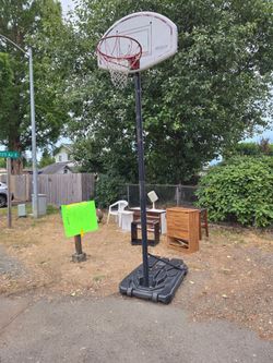 Basketball hoop
