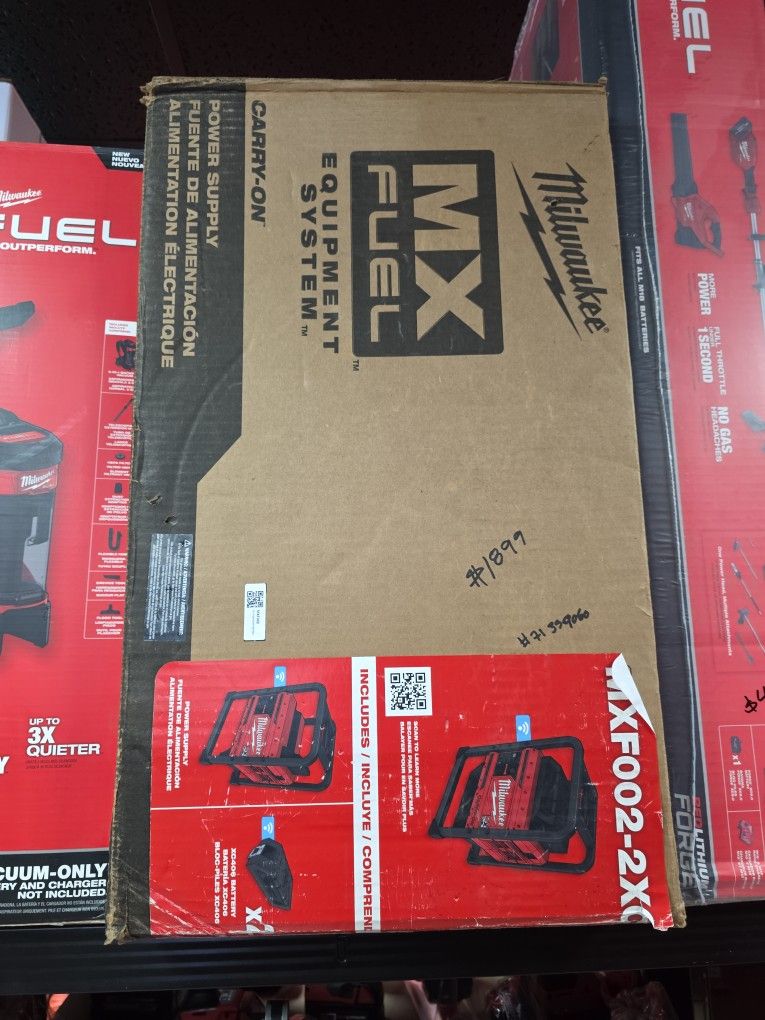 Milwaukee
MX FUEL 3600-Watt/1800-Watt Lithium-Ion Battery Powered Push Start Portable Power Station Battery Generator