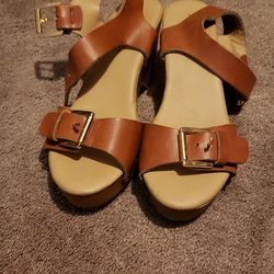 New American Eagle Wedges Without Tag Size 5.5