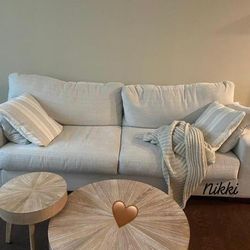 🍄 Maggie Sofa | Loveseat | Sectional | Reclinerrr | Garden Set | Sofa | Sleeper| Living Room Furniture| Couch