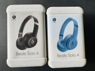Beats Solo 4 - BRAND NEW
