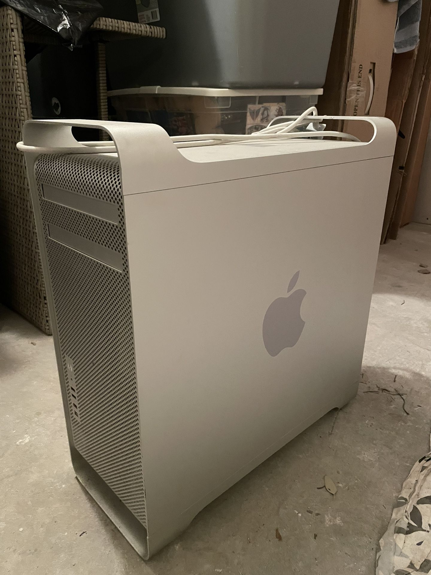 2006 Mac Pro Tower