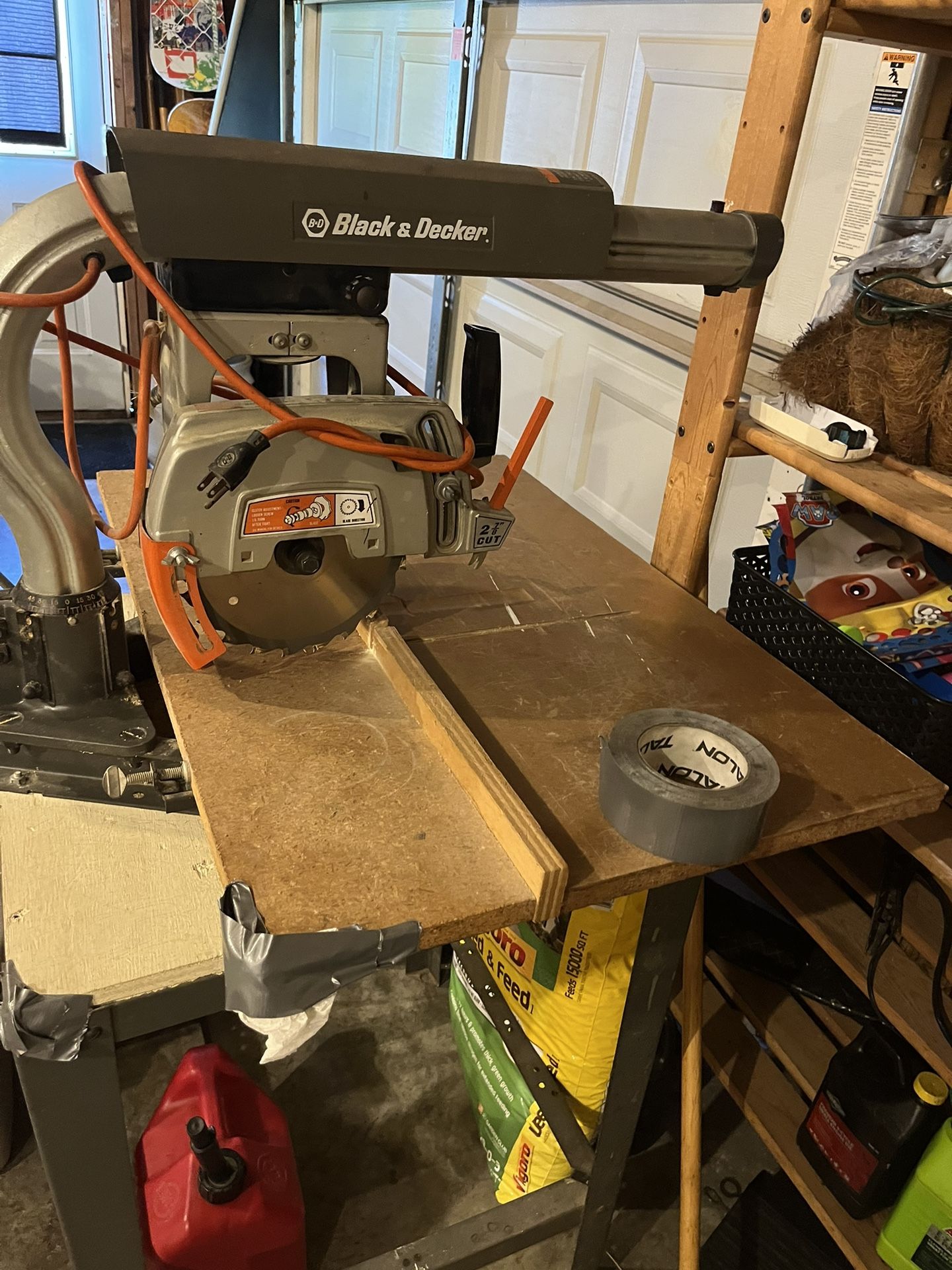 Black & Decker Table Saw