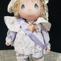 Precious Moments Retired 1985 1st edition doll