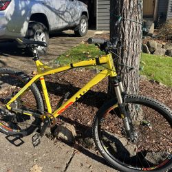 DiamondBack LINE 27.5” Mountain bike (L)
