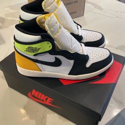 Air Jordon 1 High OG Volt