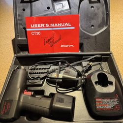 Cordless Impact Gun  Snap-On CT30 3/8”
