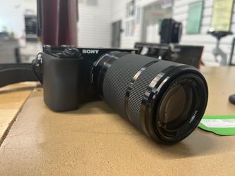 Sony a6000 Mirrorless Camera with 55-210mm Lens