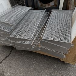 Wire Grid Shelves For Vertical Rails