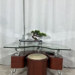 Coffee Table With Pull Out Stool / Cocktail Table 
