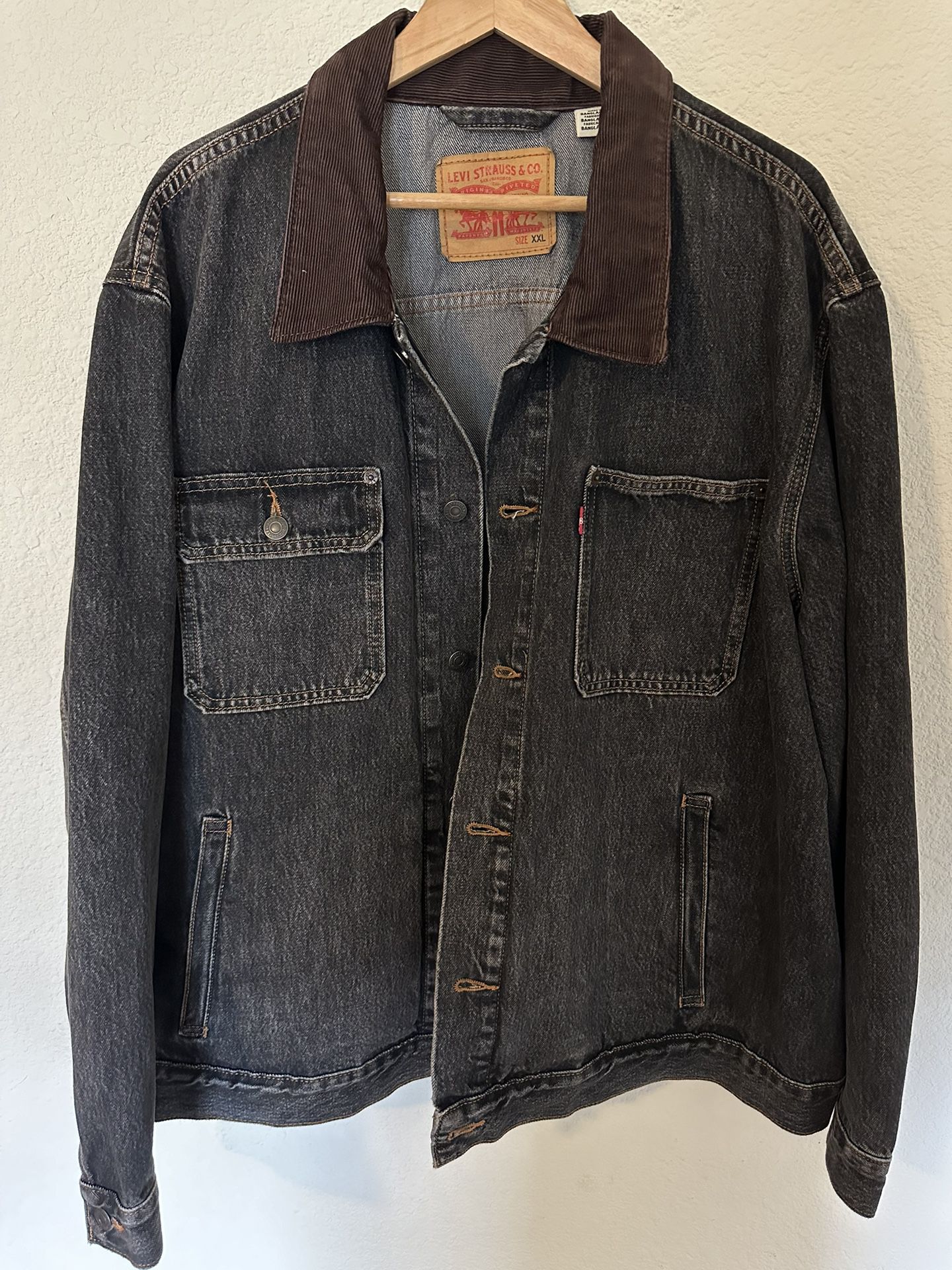 Vintage 90s Levi’s Jean Jacket 