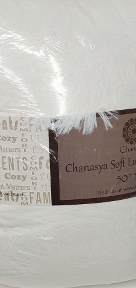 Chanasya Shaggy Longfur Faux Fur Throw Blanket - Fuzzy Lightweight Plush Sherpa Fleece Microfiber Blanket - for Couch Bed Chair Photo Props (50x65 Inc