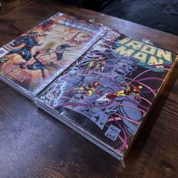 30 Random Dc And Marvel Comics