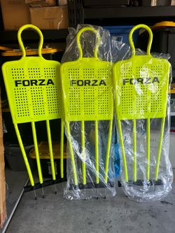 FORZA SOCCER FREE KICK MANNEQUINS