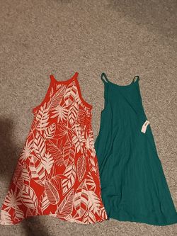 Lot Of Brand New And Used Old Navy Clothes (25 Piece)