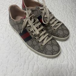 Gucci Shoes 