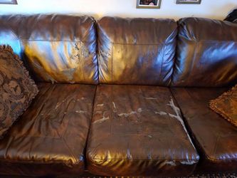 Free Furniture