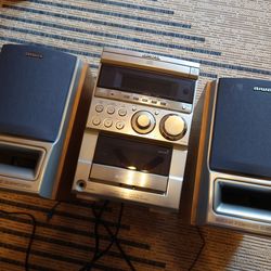 AIWA MODEL XR-M550 Stereo and Speakers (not working)