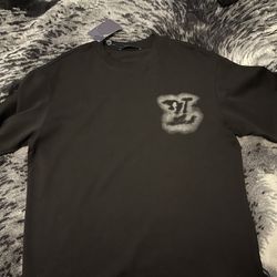 LV Shirt 