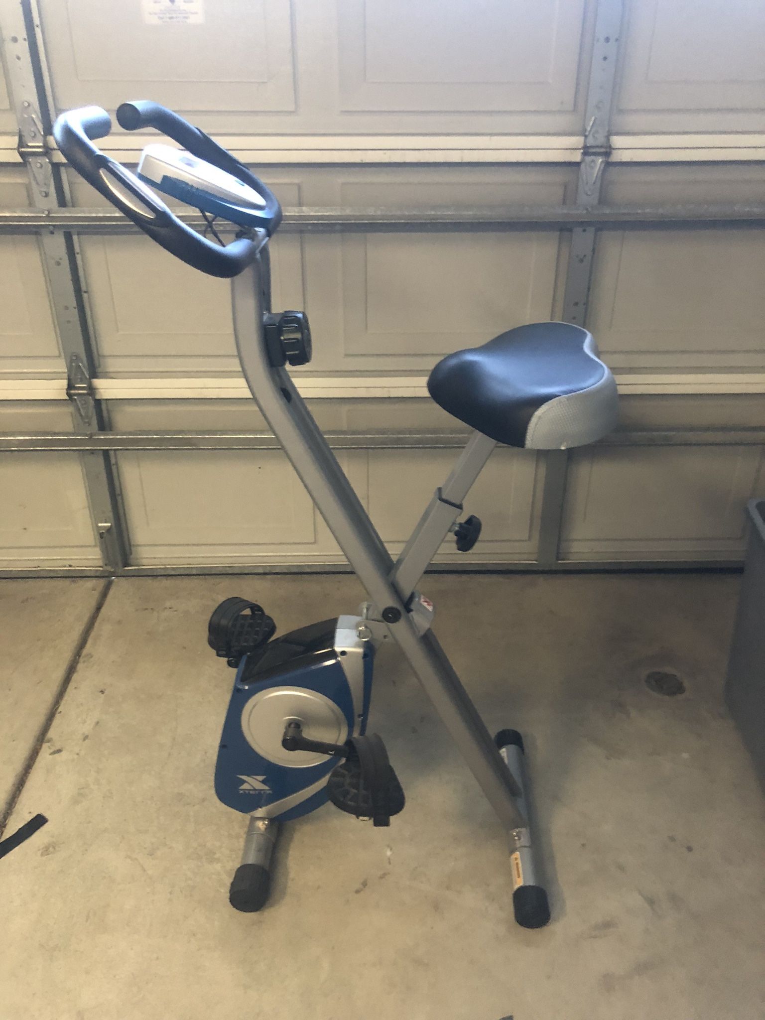 Fb350 Folding Xterra Fitness Fb150 Folding Bike Stationary Bikes