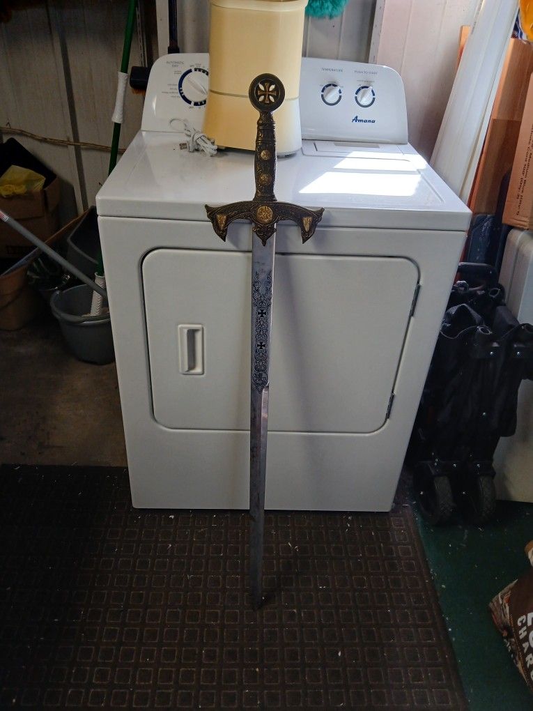 Vintage 47 In Deco Crusaders