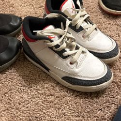 Boys Shows Size 2.5 Youth 