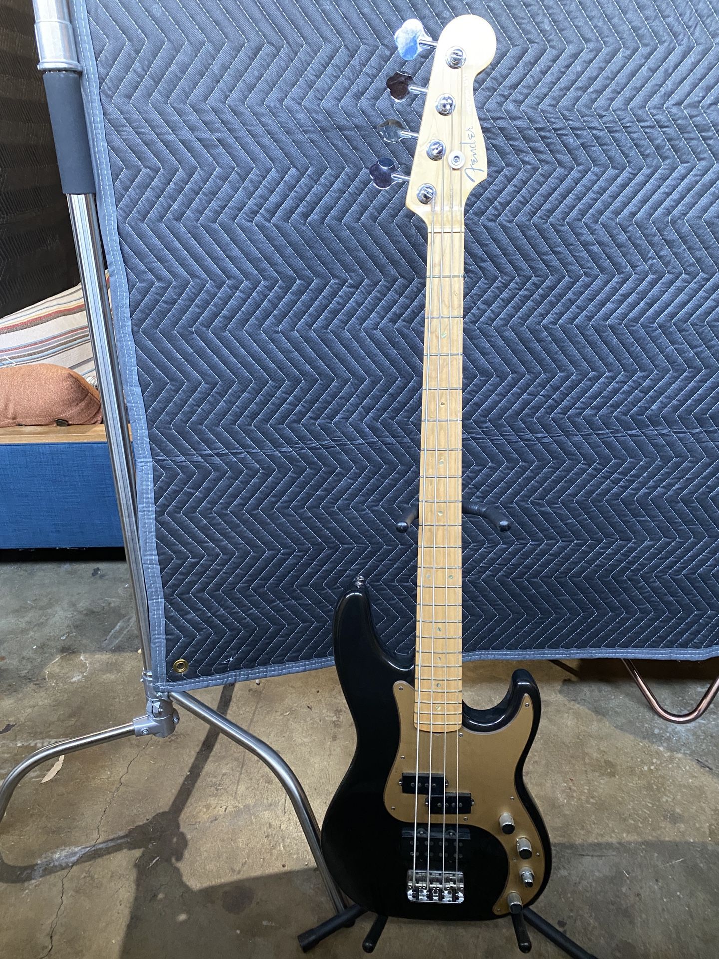 Fender American Deluxe Precision Bass Active 2004 Black