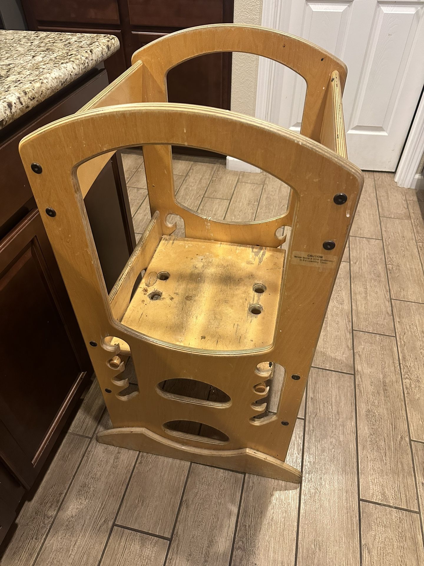 Little Partners Learning Tower