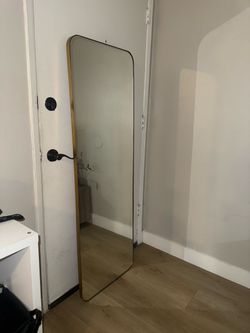 Gold trim mirror