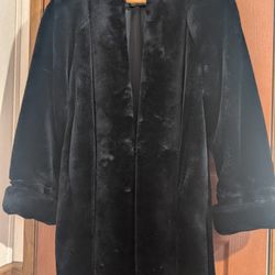 Vintage Women's Monterey Faux Fur Black Coat, Size Medium
