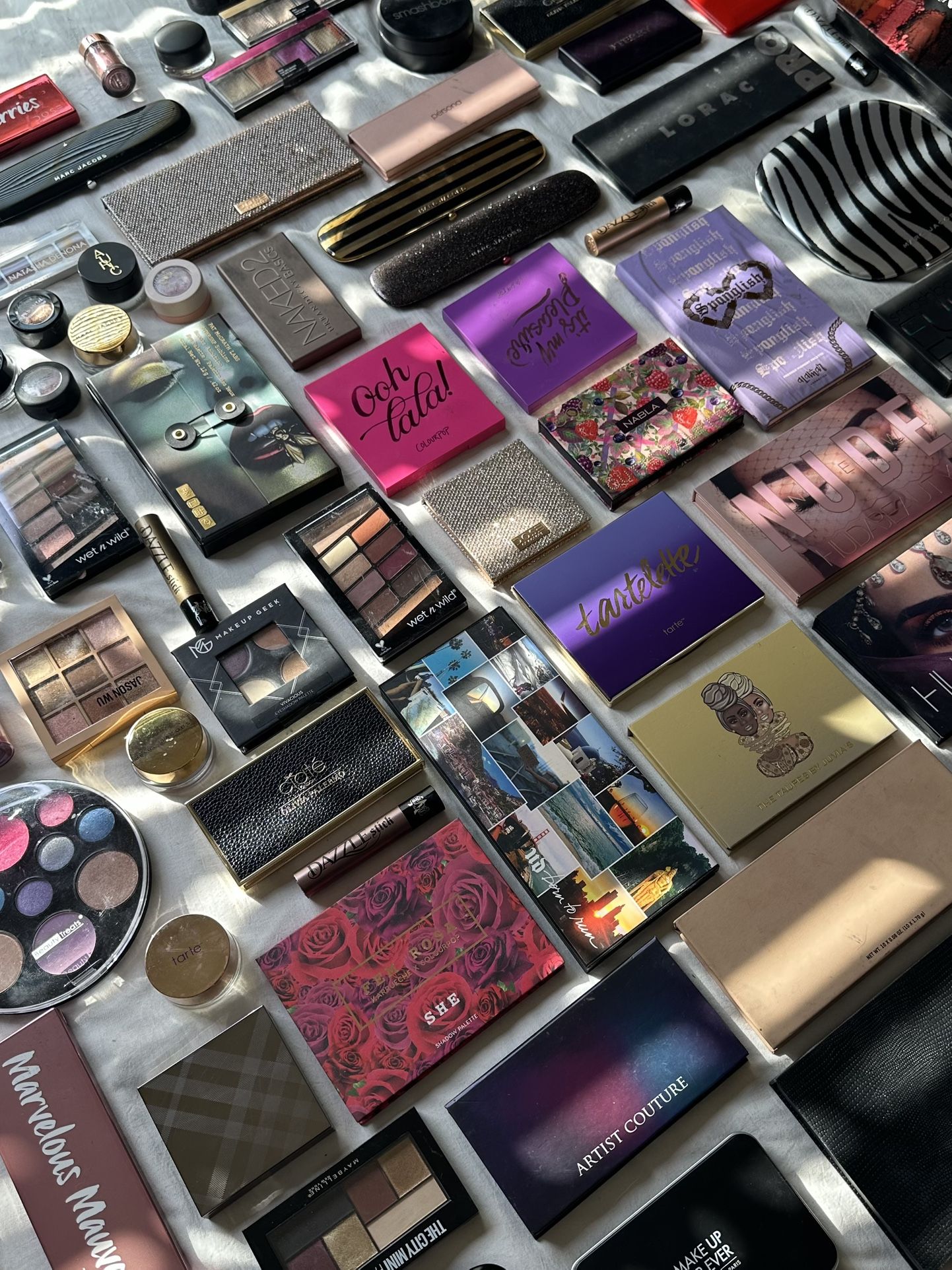 eyeshadows and powders