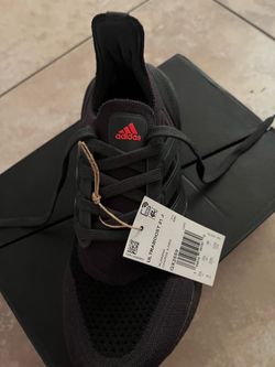 adidas Ultra Boost 21